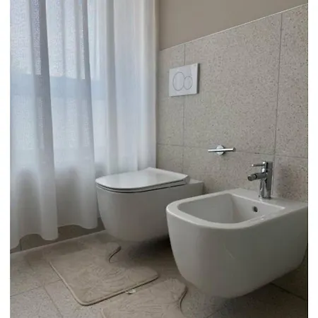 Ca' Monte 2 - Dimora 2 モンテベッルーナ